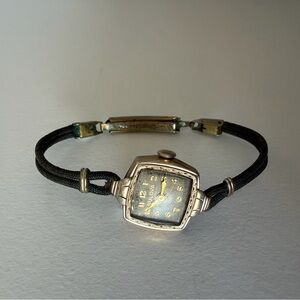 Bulova Vintage Ladies Wristwatch Gold Plated Antique (1930s/1940s)